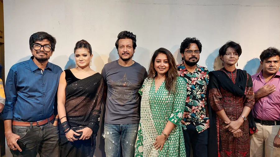 ইমনের অন্য রকম জন্মদিন উদ্যাপন