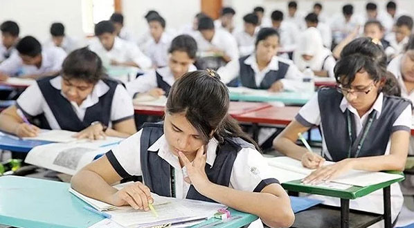 দিনাজপুর বোর্ডের এসএসসির চার পরীক্ষা স্থগিত