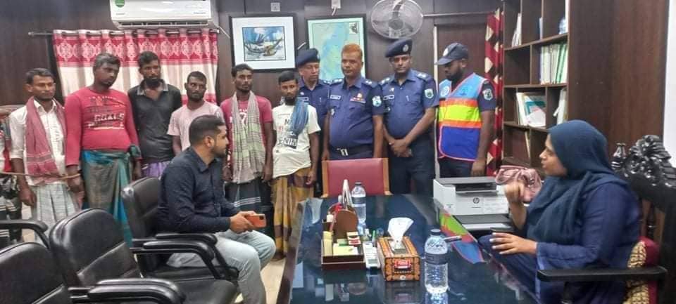 যমুনা নদী থেকে বালু উত্তোলন, ১৫ জনের কারাদন্ড