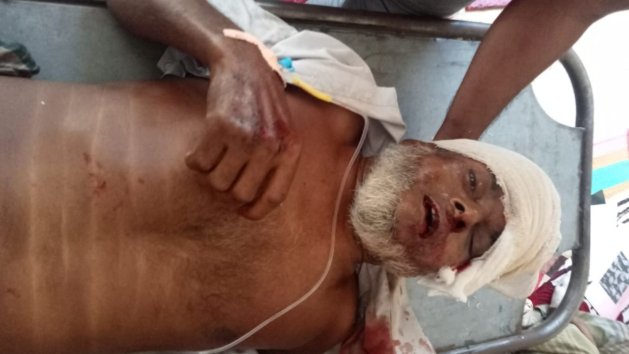 কোটচাঁদপুর- কালীগঞ্জে সড়কে বাসের ধাক্কায় কৃষক নিহত