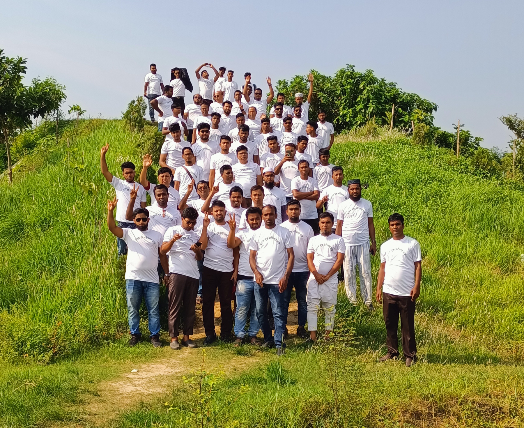 মাদক মুক্ত নবীনগর চাই এর আনন্দ ভ্রমণ অনুষ্ঠিত