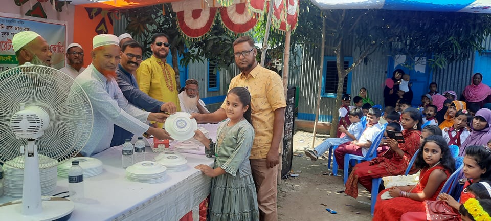 চৌহালীর প্রিপ্যারেটরী স্কুলে মা দিবস পালিত