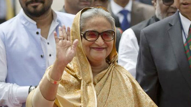 দেশের পথে প্রধানমন্ত্রী