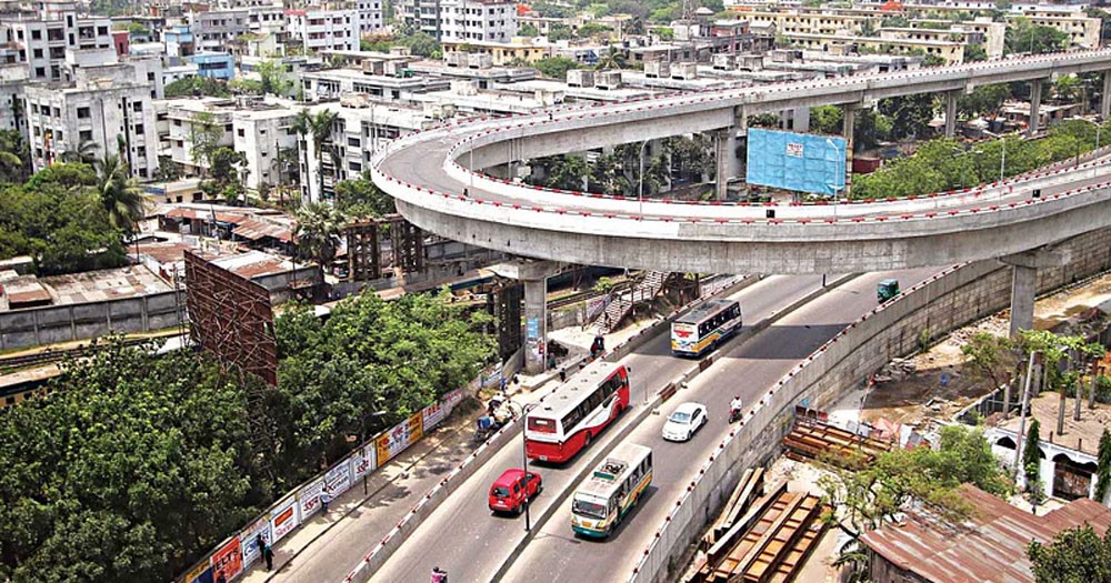 ট্রাকের ধাক্কায় ৩ মোটরসাইকেল আরোহী নিহত