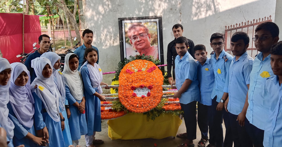 হুমায়ূন আহমেদের জন্মবার্ষিকী পালিত
