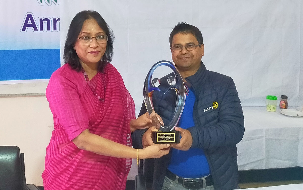 অভিমান করে পালিয়ে যাওয়া মোতালেব  পেলেন রোটারি ইন্টারন্যাশনাল সম্মাননা