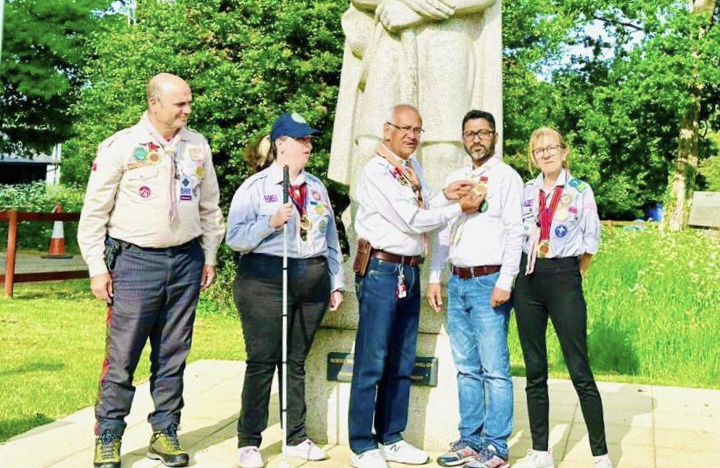 “স্কাউট প্রেসিডেন্সিয়াল সন্মাননা মেডেল ও ব্যাজ” অর্জন করল বাংলাদেশ প্রতিনিধি ড. এম এ হক।