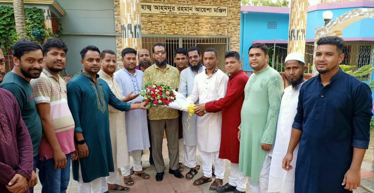 ডা: মোহাম্মদুল হক মেজবাহর সিনিয়র কনসালটেন্ট হিসেবে পদন্নোতি