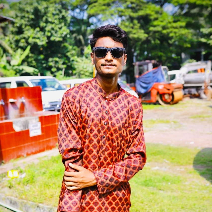 সাইবার সিকিউরিটি নিয়ে সাফল্যের সাথে কাজ করছেন জিহাদ