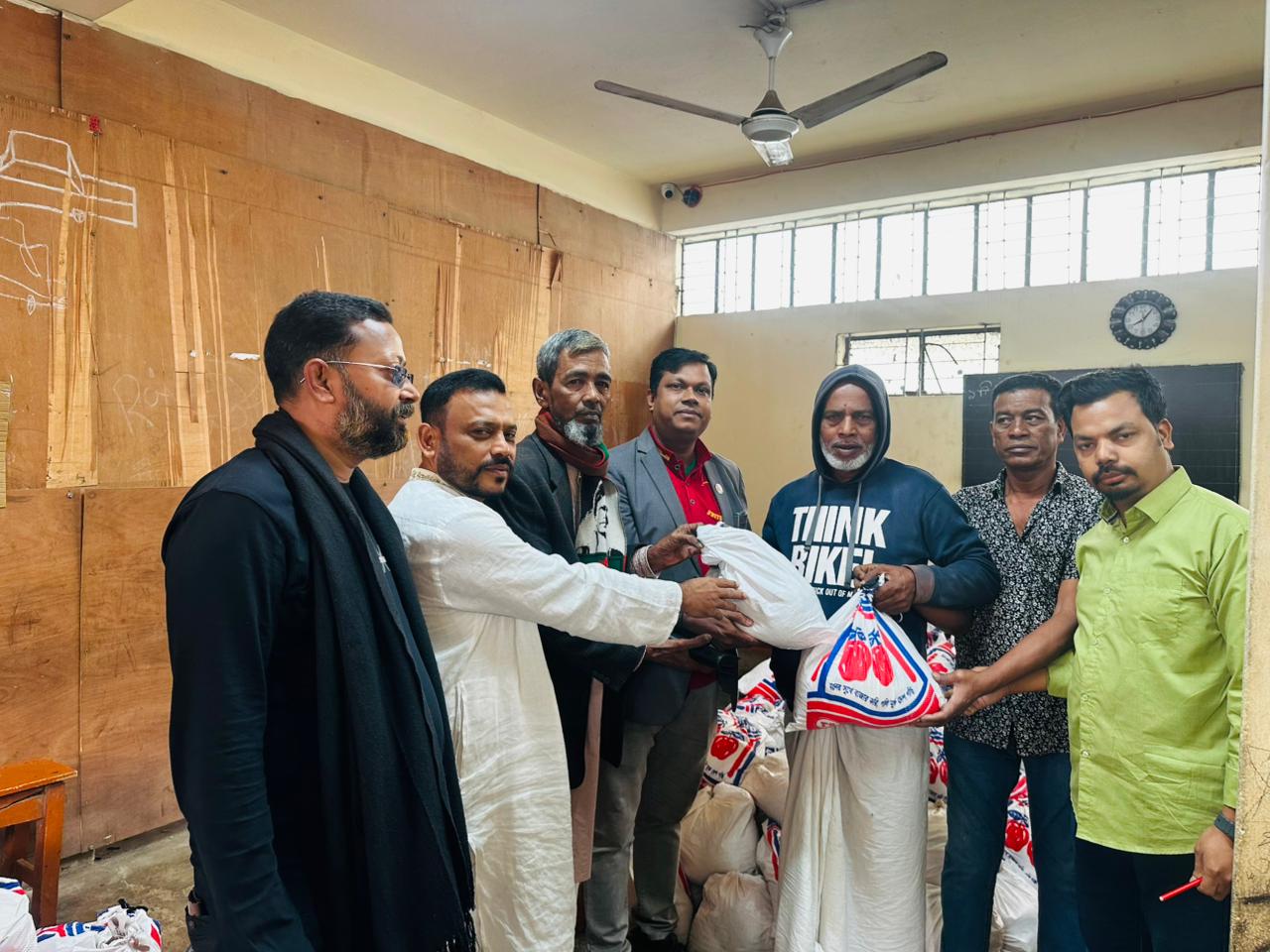 Distribution of Iftar Items Among 1,700 Families in Sitakunda by Sarowar & Brothers and IHRC SMM BANGLADESH